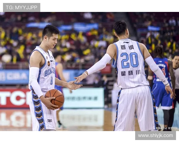 北京篮球队在邀请赛积分榜上以83分稳居第一名展现强劲实力